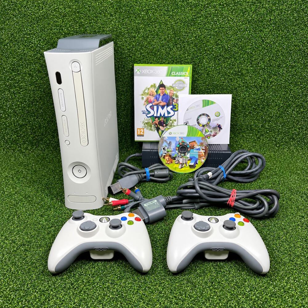 Microsoft Xbox 360 White Console Bundle 2 Controllers Minecraft Sims 3 Tested